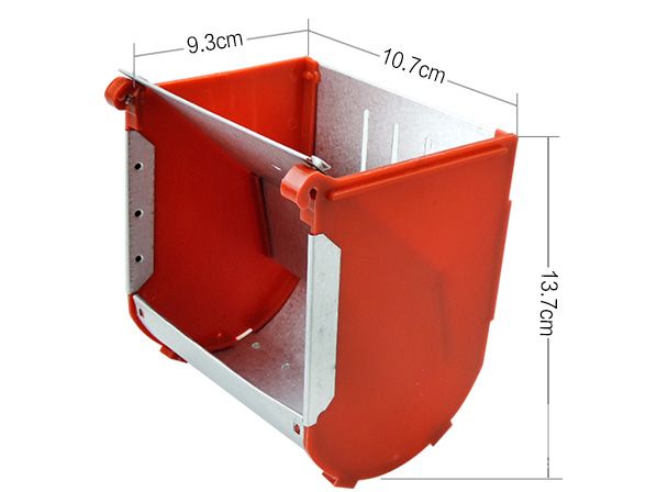 rabbit feeder box